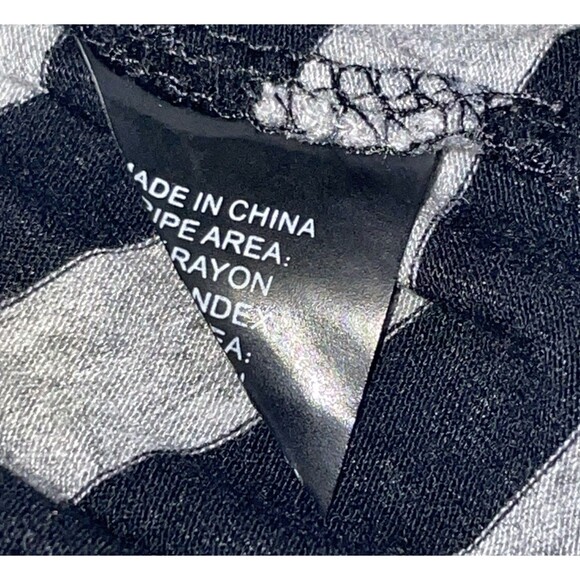 Vince Camuto Womens Tunic Top Size 3X Black Striped Minimalist Capsule Wardrobe - Picture 4 of 10